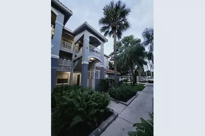9615 NW 1st Ct #10-301, Pembroke Pines, FL 33024 - Photo 2