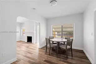 27 NW 21st St, Homestead, FL 33030 - Photo 6
