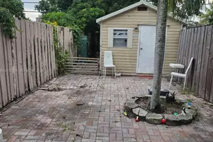 4570 SW 39th St, West Park, FL 33023 - Photo 14
