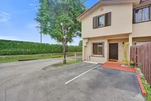 14201 SW 57th Ln, Miami, FL 33183 - Photo 4