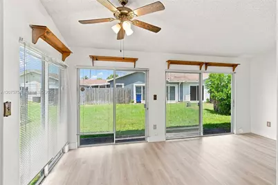 9771 W Fern Ln, Miramar, FL 33025 - Photo 10