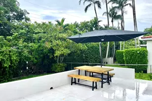 22 Marabella Ave, Coral Gables, FL 33134 - Photo 18