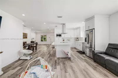 2801 NW 6th St, Miami, FL 33125 - Photo 18