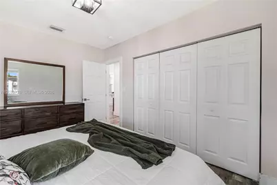 2801 NW 6th St, Miami, FL 33125 - Photo 26