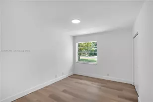 7389 NW 48th Pl, Lauderhill, FL 33319 - Photo 18