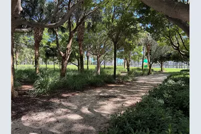 204 Washington Ave #13, Miami Beach, FL 33139 - Photo 36