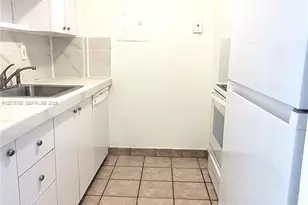 2450 NE 135th St, North Miami, FL 33181 - Photo 6