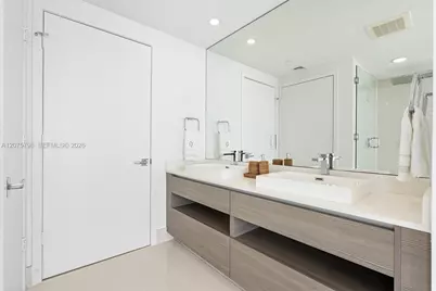 460 NE 28th St #3508, Miami, FL 33137 - Photo 18