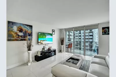 18061 Biscayne Blvd #502, Aventura, FL 33160 - Photo 2