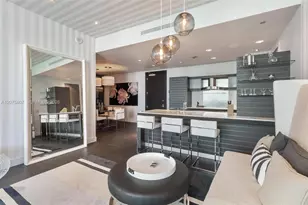 200 Biscayne Blvd Way, Miami, FL 33131 - Photo 12