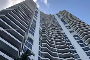 3530 Mystic Pointe Dr, Aventura, FL 33180 - Photo 36
