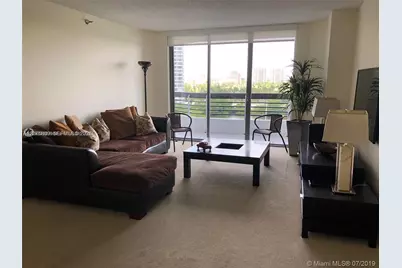 3530 Mystic Pointe Dr #1008, Aventura, FL 33180 - Photo 4