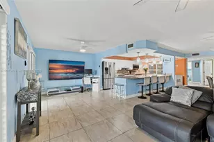 958 Mockingbird Ln, Plantation, FL 33324 - Photo 8