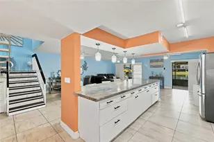 958 Mockingbird Ln, Plantation, FL 33324 - Photo 2