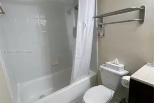 19201 Collins Ave, Sunny Isles Beach, FL 33160 - Photo 8