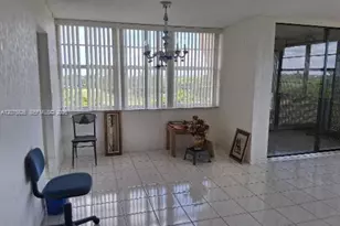 900 St Charles Pl, Pembroke Pines, FL 33026 - Photo 2
