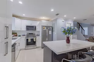 9425 NW 114th Ln, Hialeah Gardens, FL 33018 - Photo 18