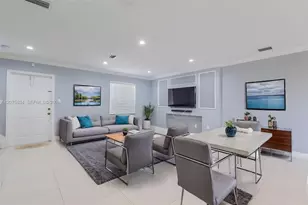 9425 NW 114th Ln, Hialeah Gardens, FL 33018 - Photo 14