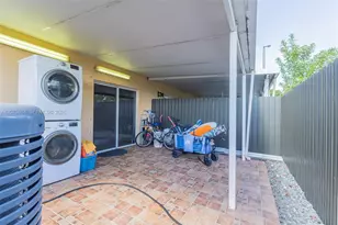 9425 NW 114th Ln, Hialeah Gardens, FL 33018 - Photo 54