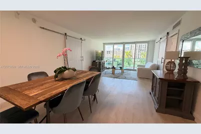100 Bayview Dr #431, Sunny Isles Beach, FL 33160 - Photo 2