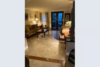 3889 NW 5th St, Miami, FL 33126 - Photo 4