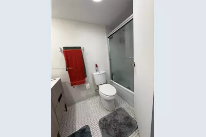 2000 Atlantic Shores Blvd #407, Hallandale Beach, FL 33009 - Photo 8