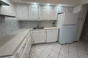 2000 Atlantic Shores Blvd, Hallandale Beach, FL 33009 - Photo 6
