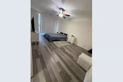 2000 Atlantic Shores Blvd #407, Hallandale Beach, FL 33009 - Photo 6
