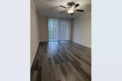 2000 Atlantic Shores Blvd #407, Hallandale Beach, FL 33009 - Photo 10