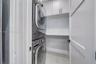 15335 SW 9th Way, Miami, FL 33194 - Photo 28