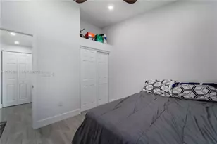 6711 NW 193rd Ter, Hialeah, FL 33015 - Photo 14