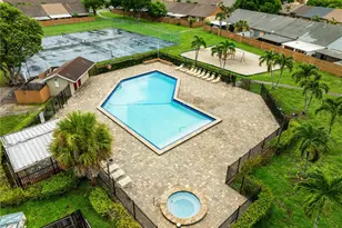 6711 NW 193rd Ter, Hialeah, FL 33015 - Photo 32