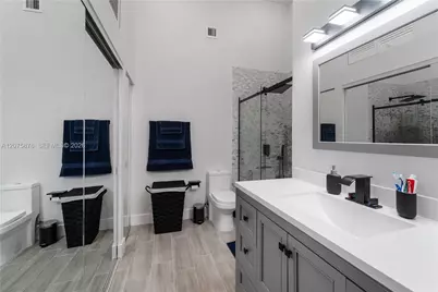 6711 NW 193rd Ter #6711, Hialeah, FL 33015 - Photo 10