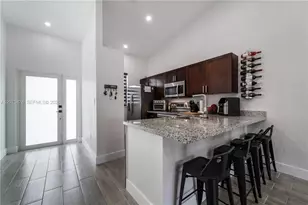 6711 NW 193rd Ter, Hialeah, FL 33015 - Photo 20