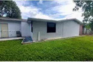 6240 SW 8th St, North Lauderdale, FL 33068 - Photo 6