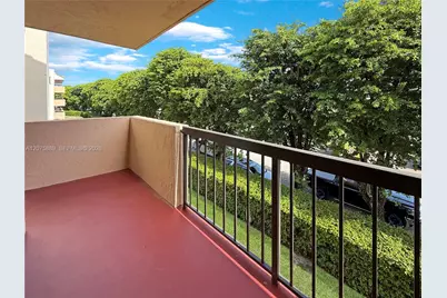 995 SW 84th Ave #309, Miami, FL 33144 - Photo 20