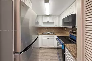 995 SW 84th Ave, Miami, FL 33144 - Photo 4