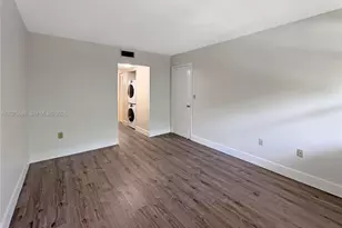 995 SW 84th Ave, Miami, FL 33144 - Photo 14