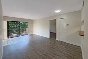 995 SW 84th Ave, Miami, FL 33144 - Photo 2
