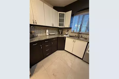 5445 NW 172nd Ter, Miami Gardens, FL 33055 - Photo 10