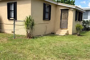 1927 NW 64th St, Miami, FL 33147 - Photo 14