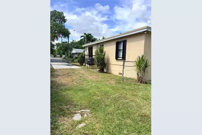 1927 NW 64th St, Miami, FL 33147 - Photo 16