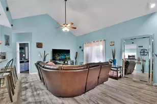 1419 Avon Ln, North Lauderdale, FL 33068 - Photo 18