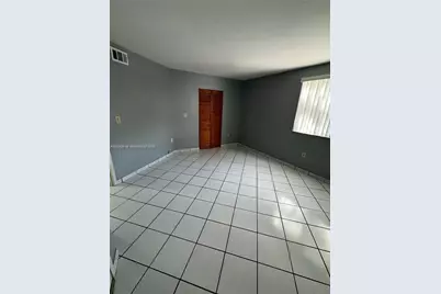10257 NW 9th St Cir #102-10, Miami, FL 33172 - Photo 10
