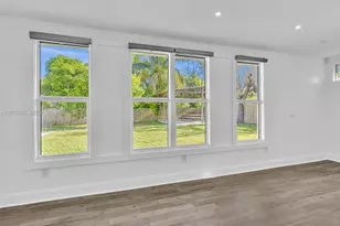 1647 NE 146th St, Miami, FL 33181 - Photo 22