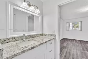 1300 SW 124th Terrace, Pembroke Pines, FL 33027 - Photo 32