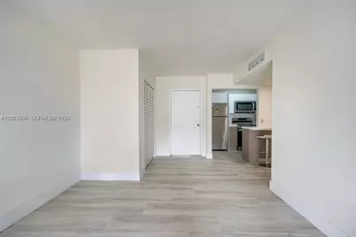 899 West Ave #7E, Miami Beach, FL 33139 - Photo 10