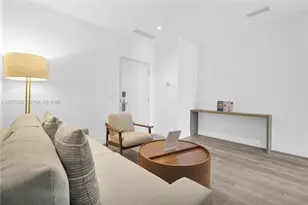 229 SW 9th St, Miami, FL 33130 - Photo 16