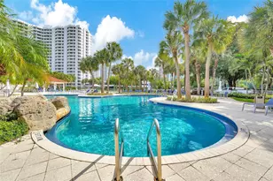 3300 NE 191st St, Aventura, FL 33180 - Photo 10