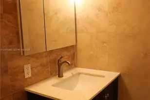 13105 Ixora Ct, North Miami, FL 33181 - Photo 14